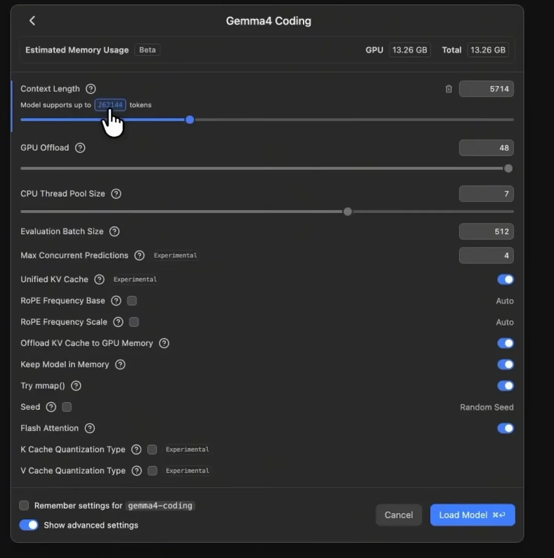 LM Studio Gemma 4 modeli yükleme ekranında GPU bellek kullanımı 13.26 GB olarak görünüyor